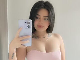hot naked camgirl IsabellaMonn