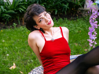 adult cam show IveteDurand