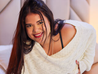 nude gamgirl IvoneSky