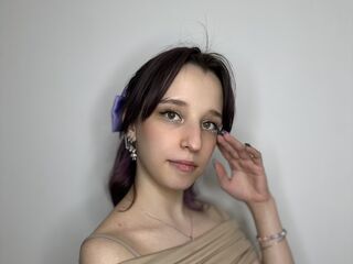 camslut spreading pussy IvyLewis