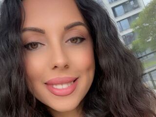 live sexshow IzyAura