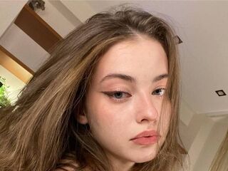 free webcam chat room JanetFimbrez