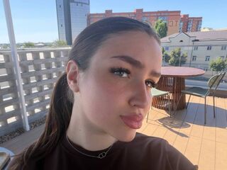 sexy webcam girl JanieWeyhrauch