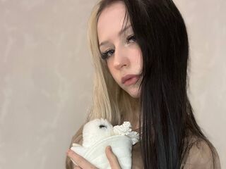 fingering webcamgirl picture JessiaZahri