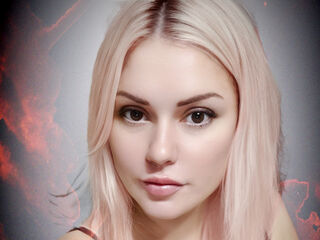 camgirl chatroom KarinaEvani