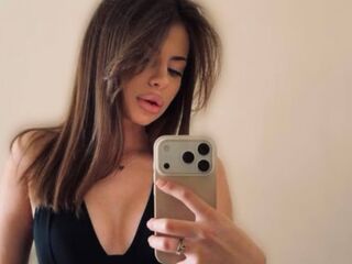 webcamgirl live sex KatrinGrant