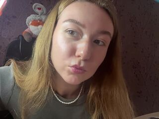 webcamgirl chatroom KayeEliasen