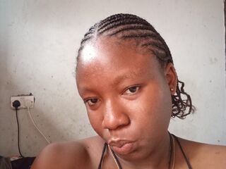 topless webcam girl KaylaGlow