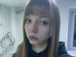 masturbating cam girl KeeshaSalway