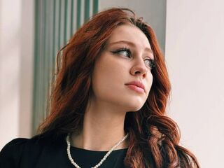 teaser cam KristinaGuernsey