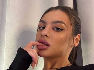 free live cam KristyDol