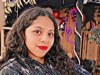 adult cam sex KyraFade