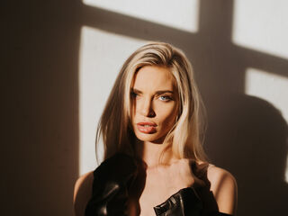 webcam girl chatroom LanaSharapova