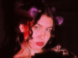 free live sexcam LarondaSuitt