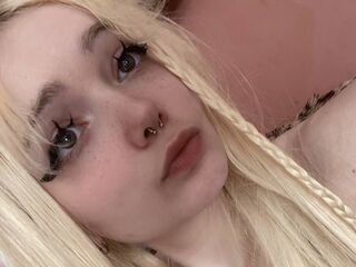 webcamgirl LaticiaDemetris