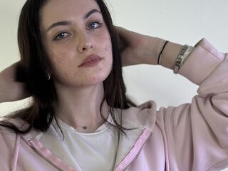 free nude cam LatishaKilmartin