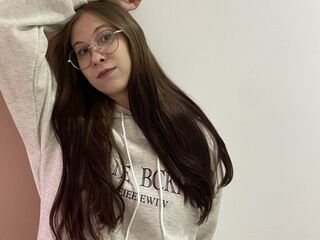 adultcam photo LaunaRechtzigel