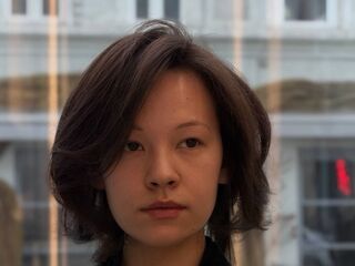 naked webcamgirl photo LauretteBumba