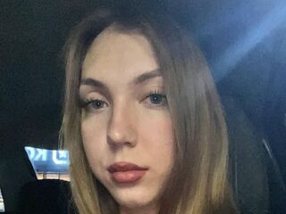 sexy cam girl LeannHonnerlaw
