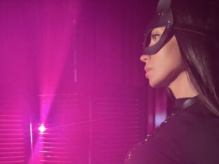 naked cam chatroom LeilaNyman