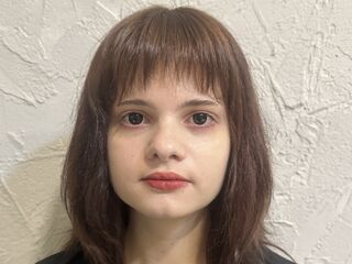 spy web cam LillyMilly