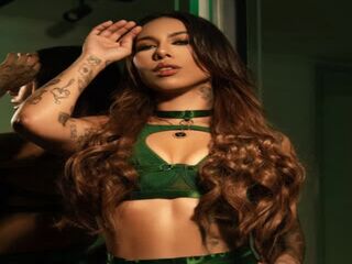 webcamstripper LilyHarpers