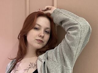 free live cam chat LindaBenne