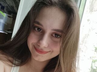 naked camgirl masturbating LinnetKim