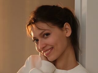 jasmin videos LivelyLaurie
