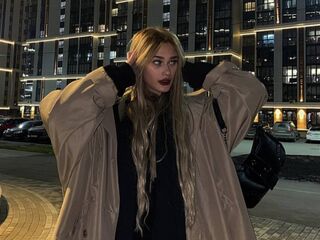 camgirl webcam LizaKitchin