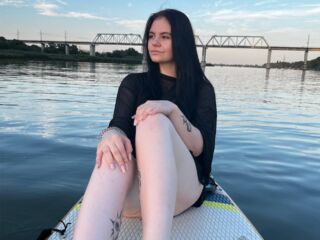 masturbating camgirl LoryRzucidlo