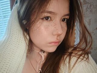 kinky cam LouannMuench