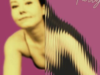 camwhore naked LucyLevatto