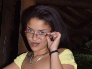 hot naked camgirl LunaRuselly