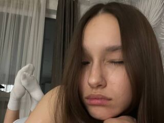 hot cam girl fingering MariellaLot