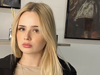 free webcam chat room MarnieRhyner