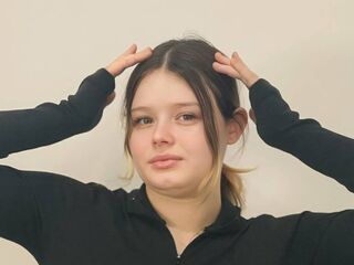 hot camwhore MauritaRoberge