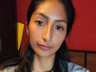 adult video chat room MayraBravo