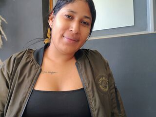 beautiful webcamgirl MelanyTwist