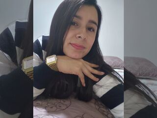 camslut masturbating MelisaBlom