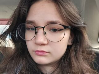 cam girl masturbating with vibrator MichaSaska