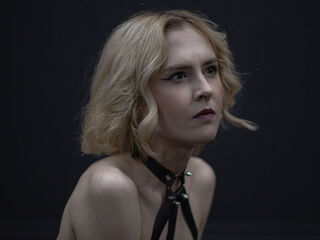 hot girl webcam video MilaVeyra