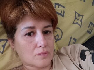 camwhore shaved pussy MiraLiberty