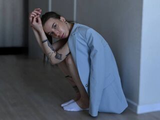 free camsex MirnaLatourette