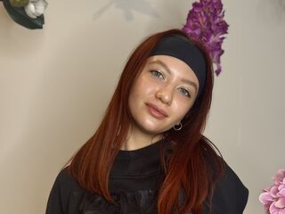 hot webcam MonaDobin