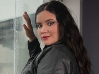 girl sex chat NahiaMonet