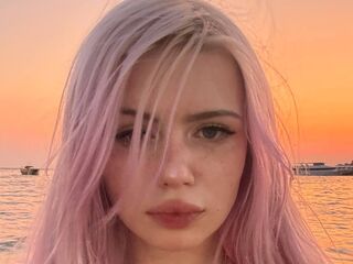 naughty camgirl fingering pussy NelidaTidd