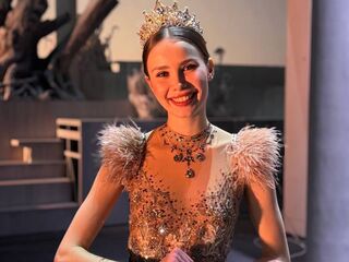 free webcam chatroom NylaPitarresi