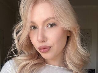 hot cam girl masturbating with sextoy OpalDines