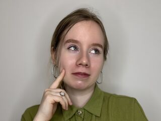 cam girl masturbating with sextoy PiaBlumstein